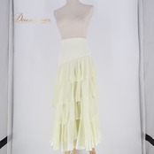 社交ダンス 衣装 Chacott ROYAL DANCE チャコットロイヤルダンス 日本製 スカート レッスンウェア レモンイエロー フリル 光沢感 サテン生地 高級感 ふんわり おしゃれ 上品 かわいい 華やか ホワイト系 イエロー系 社交ダンススカート フリルスカート サテンフリル レディース ホワイト イエロー 薄手 軽やか ダンスレッスン 練習着 発表会 ドレスコーディネート ダンス衣装 大人可愛い ティアード フレアスカート エレガント 光沢 くすみなし ふんわりシルエット チュール風