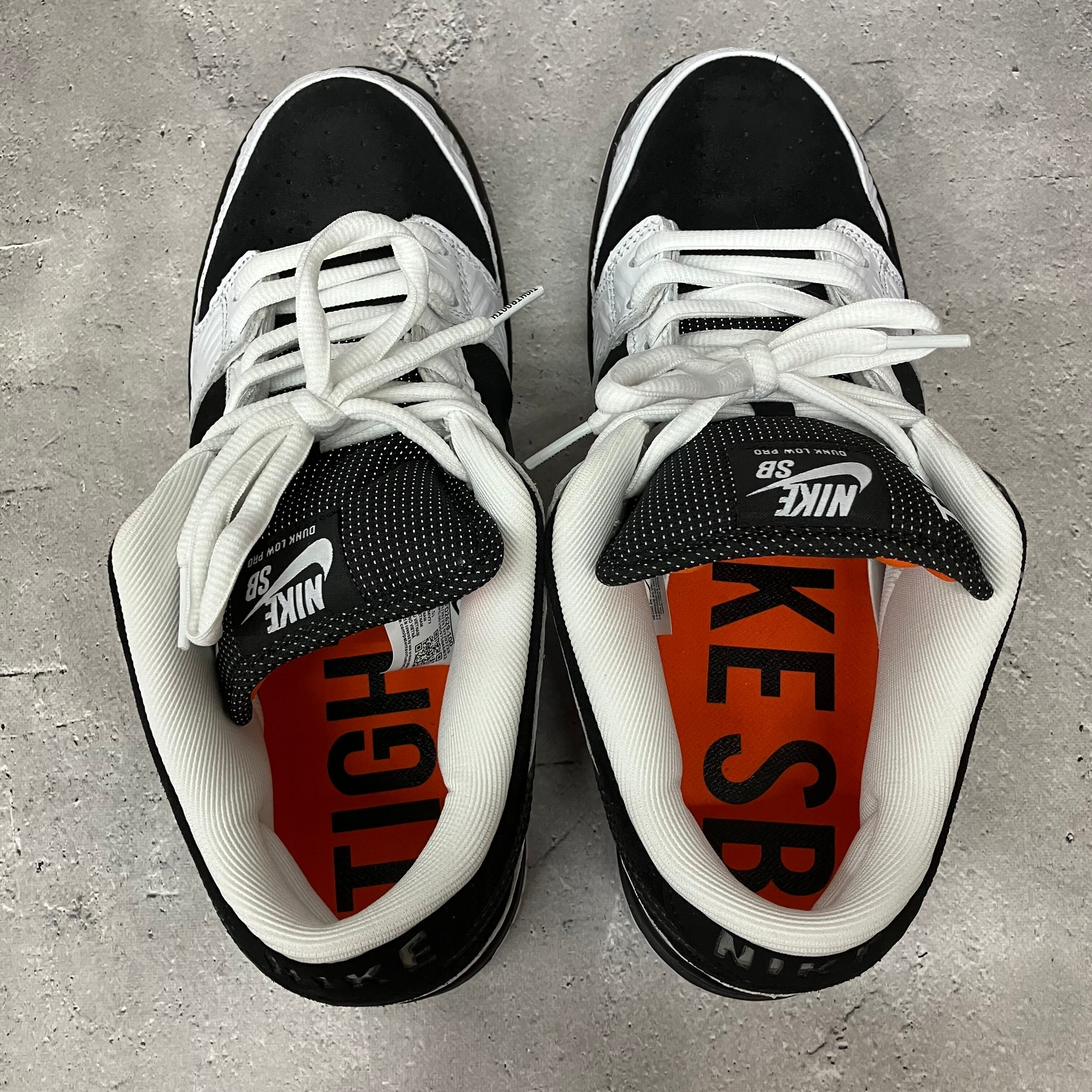 TIGHTBOOTH × Nike SB Dunk Low Pro QS TIGHTBOOTH × Nike SB Dunk Low Pro QS