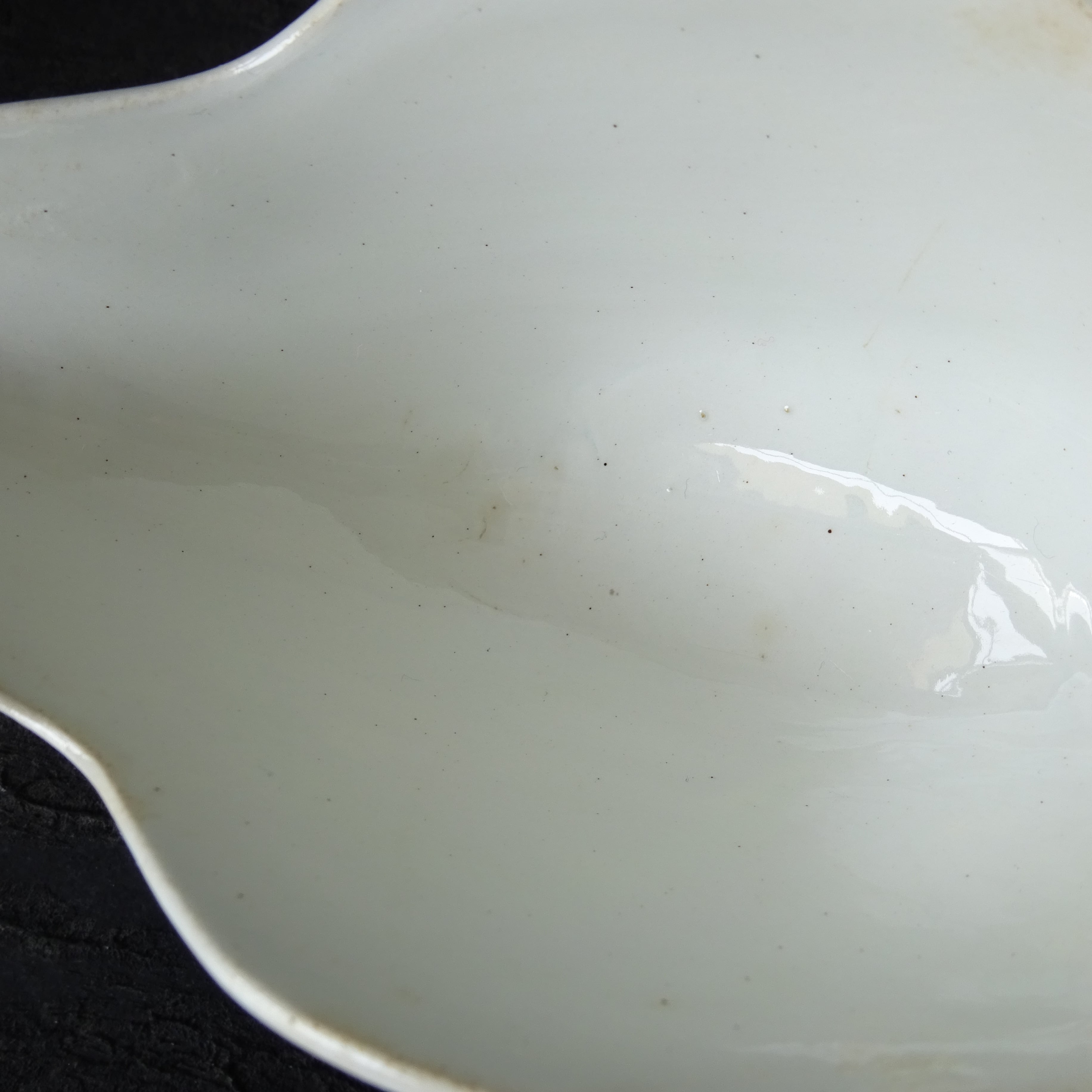 Saintt-Amand-les-Eaux*décor《éventail et fleurs》Saucière