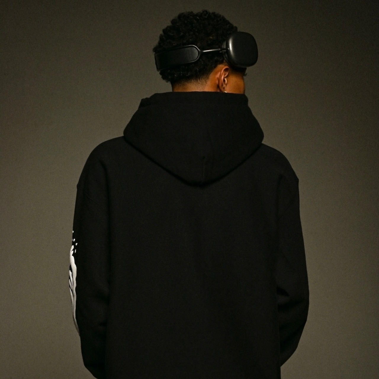 GALAXY HEAVYWEIGHT HOODIE 【Black】