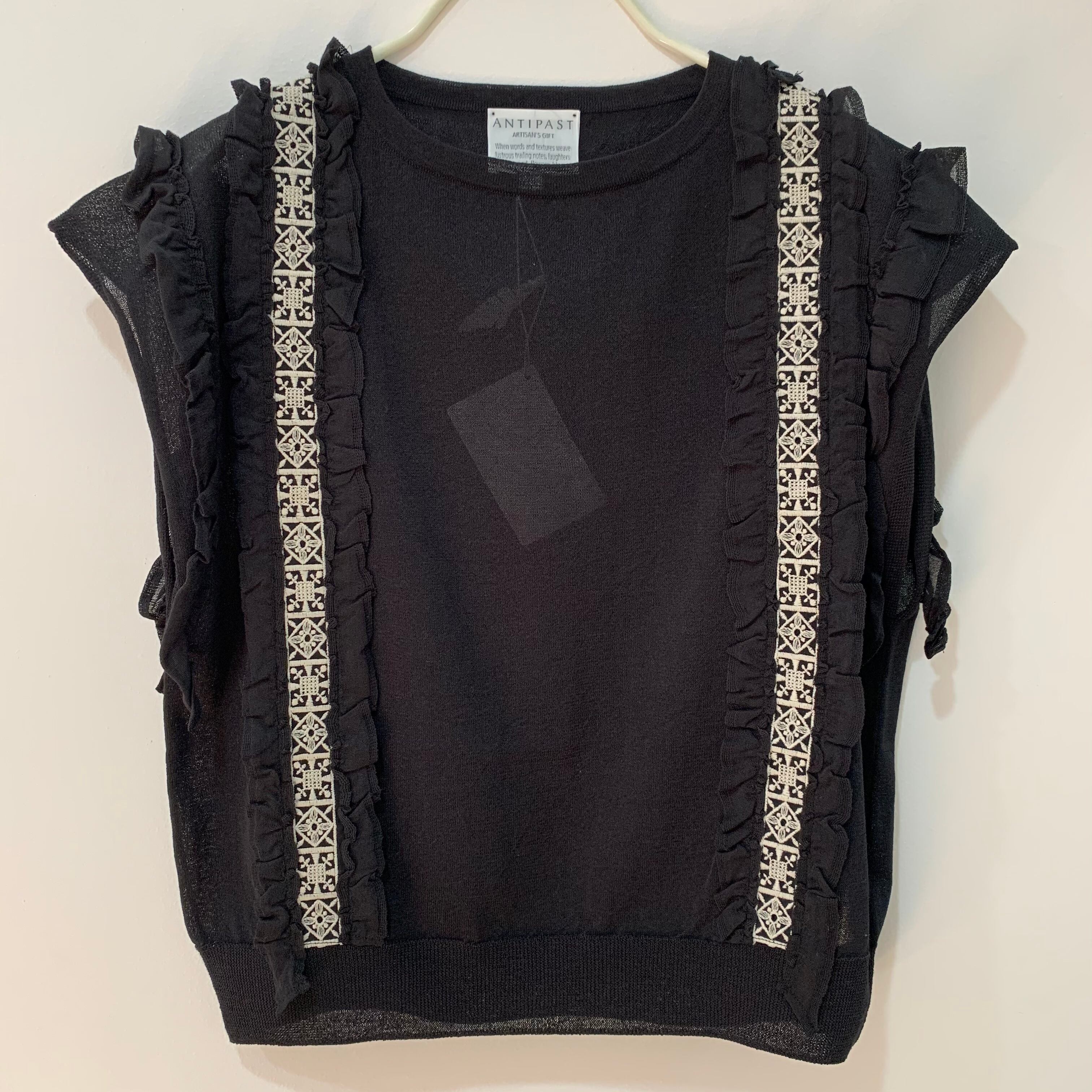 fantastic botanical broidery black shirt