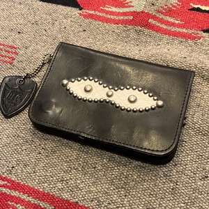 HTC STUDS LEATHER WALLET