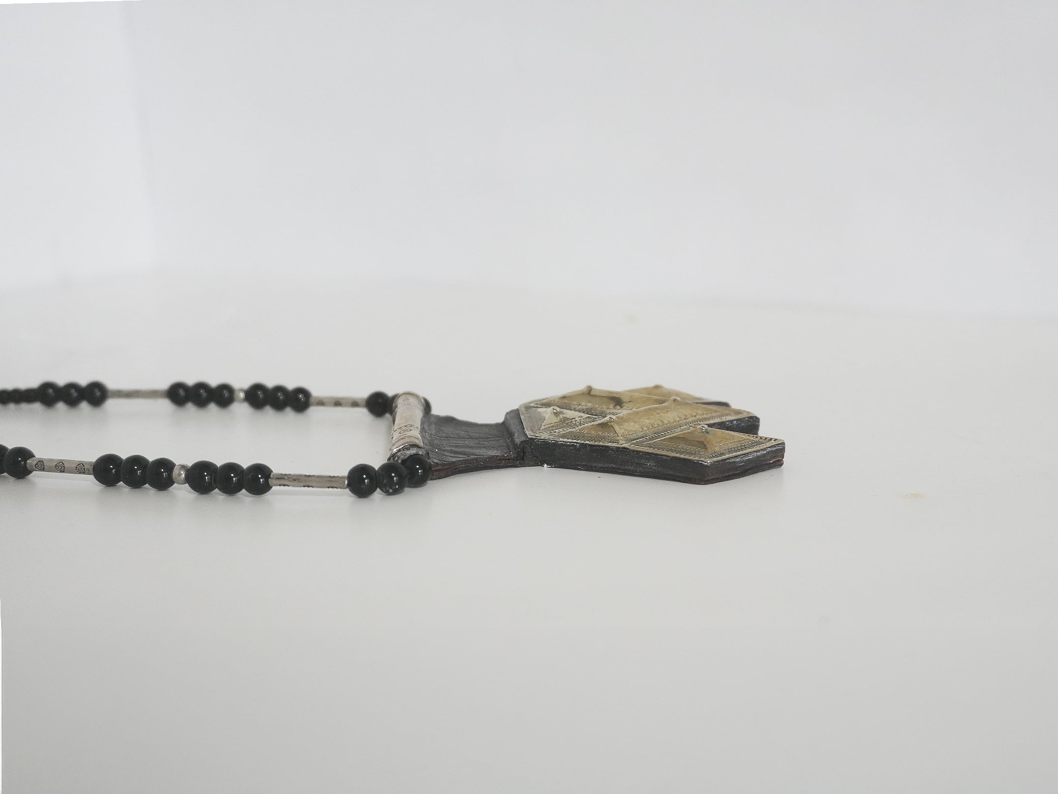 モロッコ トゥアレグ族 護符 ホメイッサ ネックレス (トゥアレグ