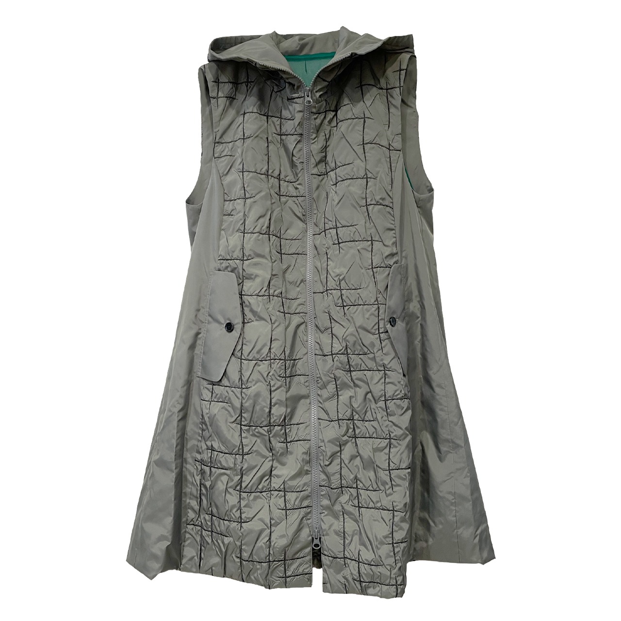 【最新作】撥水タフタ　収縮エンブロイダリー刺繍ベスト【260-9115】Embroidered vest