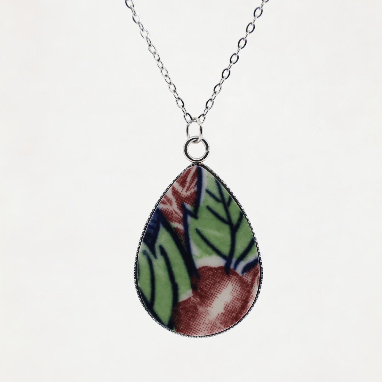 Framed Necklase24