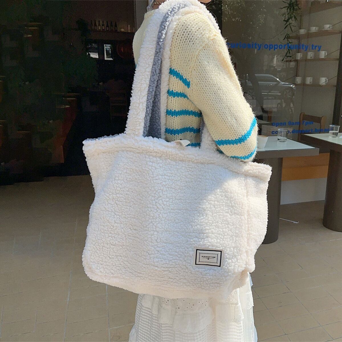 もこもこ トートバッグ リバーシブル レディース 秋冬 韓国 大容量 通勤 通学 A4 おしゃれ 大人 かわいい 軽量 シンプル きれいめ 柔らかい ふわふわ 大人可愛い 大人女子