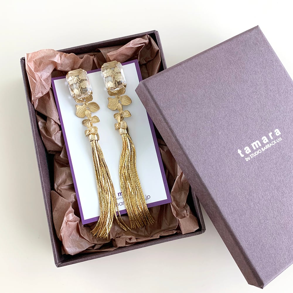 草花とメタルタッセルのイヤリング・ピアス/ゴールド【TER-073-GO