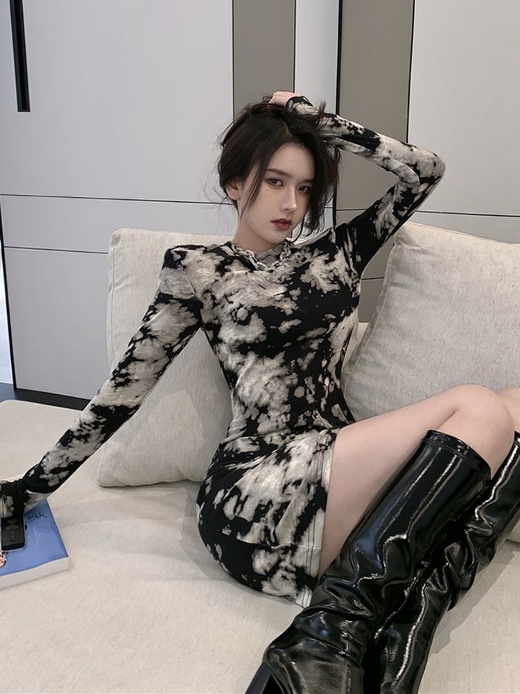 【新作】【送料無料】 女性のためのデザインされたボトリング絞り染めドレス 2023 春の新韓国版スリミング長袖ヒップスカート 0225188932416