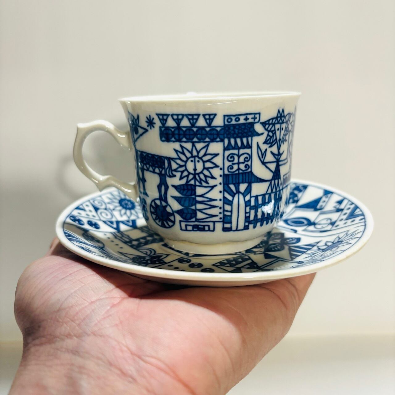 昭和 レトロ doka tee 未使用 カップ&ソーサー 絵本 おとぎ話