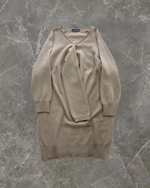"ISSEY MIYAKE 82AW" sleeve design long length knit
