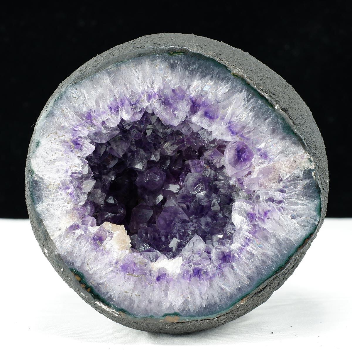 2.4Kg アメジストドーム ウルグアイ産 サークルジオード アメジスト ドーム ミニ 卓上サイズ 一点物 174-2285