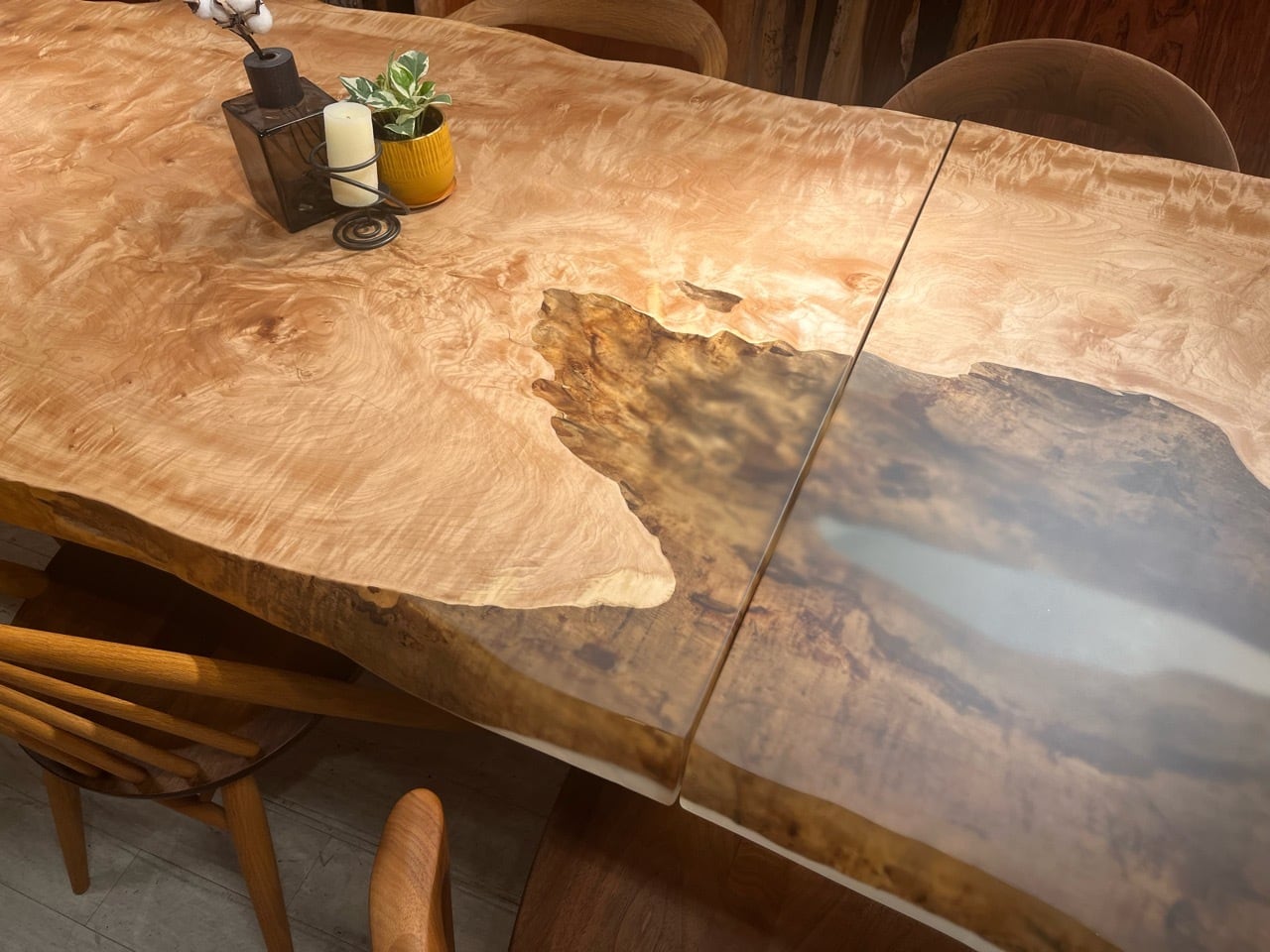 共板2枚セット】栃（トチ）_2460×990-1050-960×55_浅草本店_テーブル天