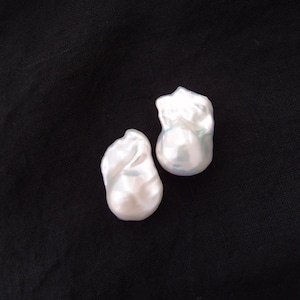 【K14gf】Fishtail Baroque Pearl Earrings/オイスターバロックパール スタッドピアス