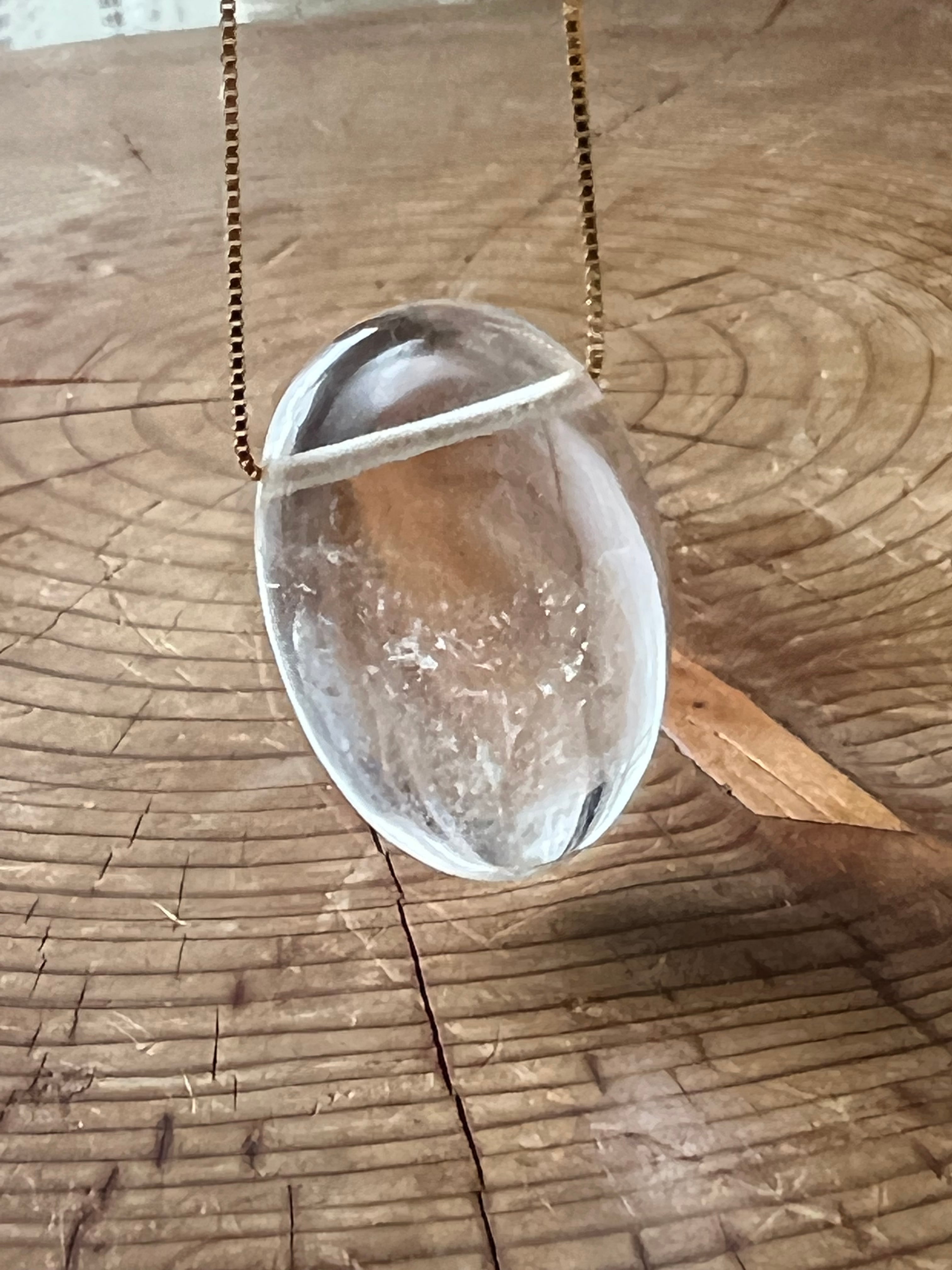 【清水の湧き水の中にいる】ヒマラヤ産水晶ペンダント 14KGFチェーン付