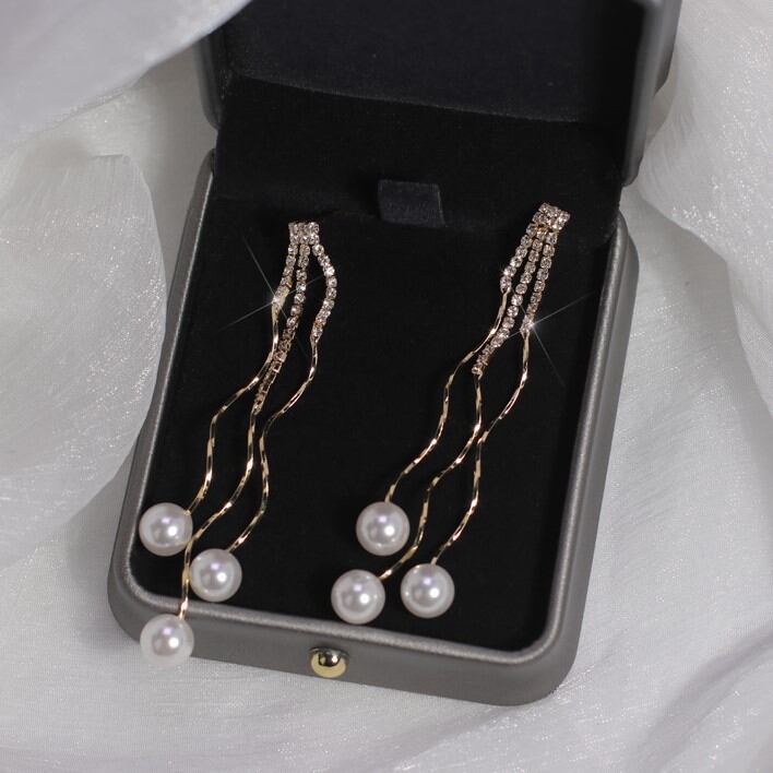 スパイラルパールピアス 00230