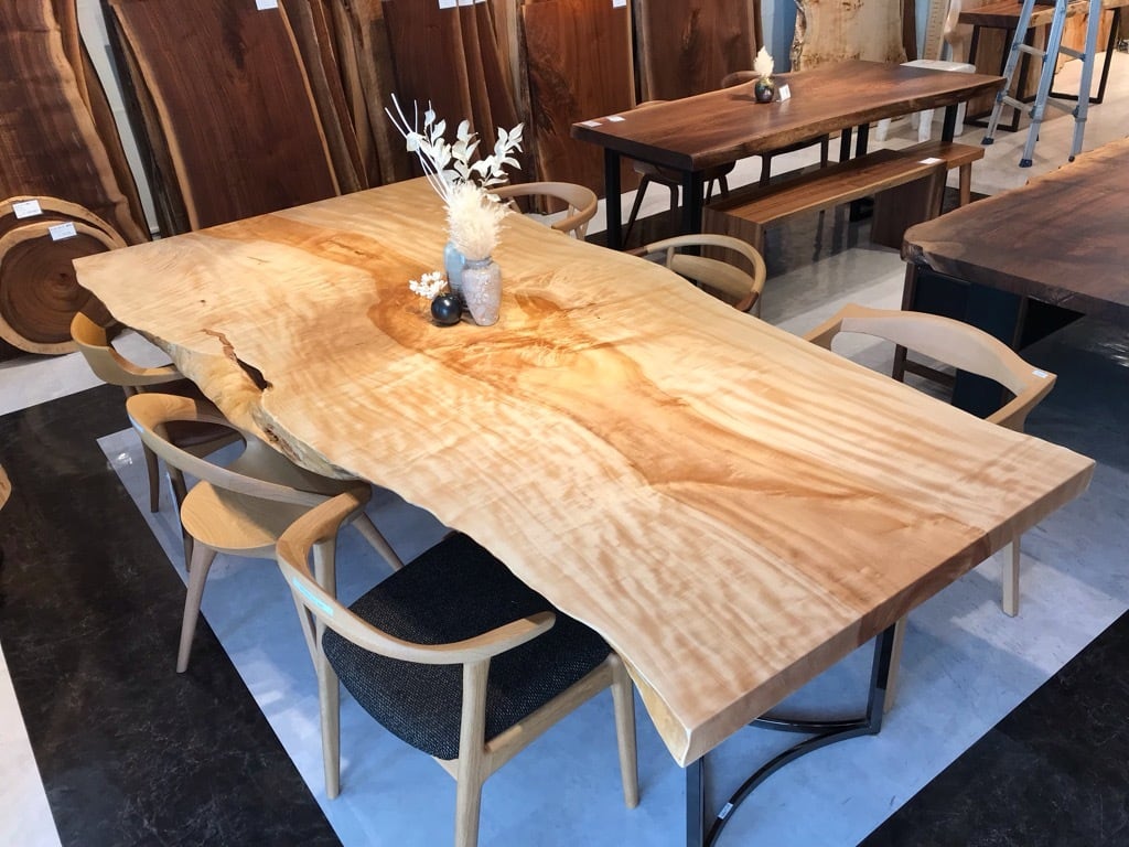 栃（トチ）2600×1200-1170-960×60 横浜元町店_テーブル天板/一枚板