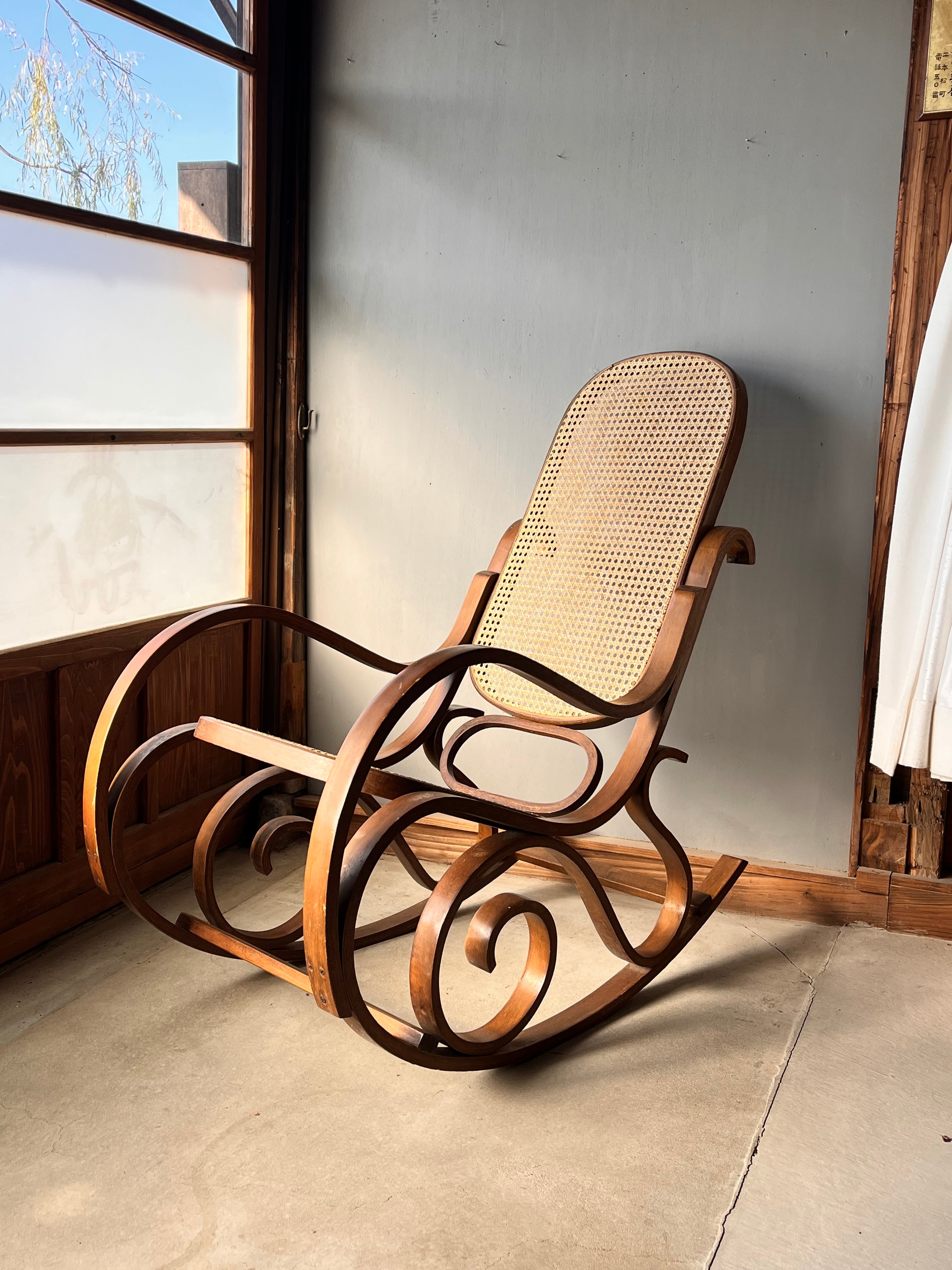 ロッキングチェア