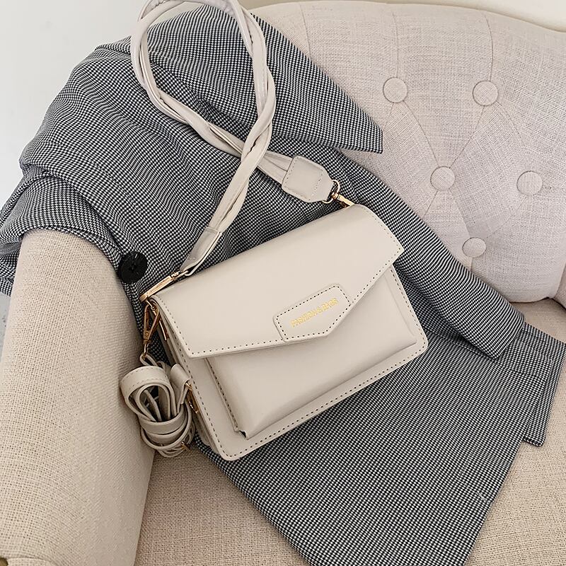 eignレディーススモールバッグ2020ニューウェーブサマーファッションテクスチャーショルダーメッセンジャーバッグネットレッドワイルドスモールスクエアバッグ Tiancai_Wing_Bag0960994