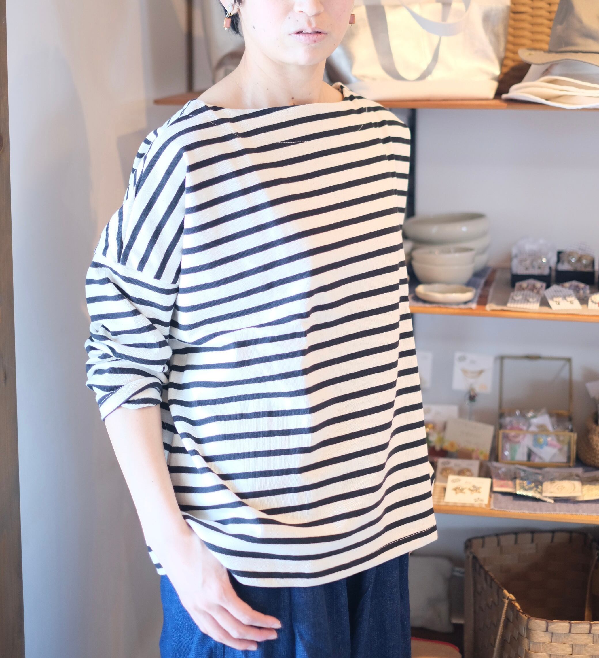 バスク生地 ボックスカットソー 長袖Tシャツ ボーダー