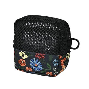 【努力特価】KiU キウ トラベルメッシュスクエアポーチ TRAVEL MESH SQUARE POUCH メンズ レディース 男女兼用 メッシュポーチ コスメポーチ ガジェットポーチ 軽量 通気性 出張 旅行 トラベル サイケデリックフラワー K369-169