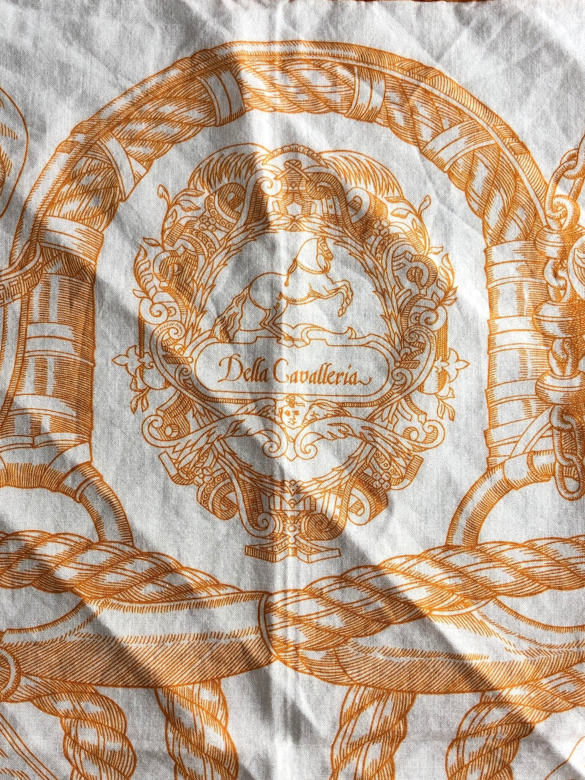 HERMES エルメス スカーフ ホワイト 馬具モチーフ シルク デッラ