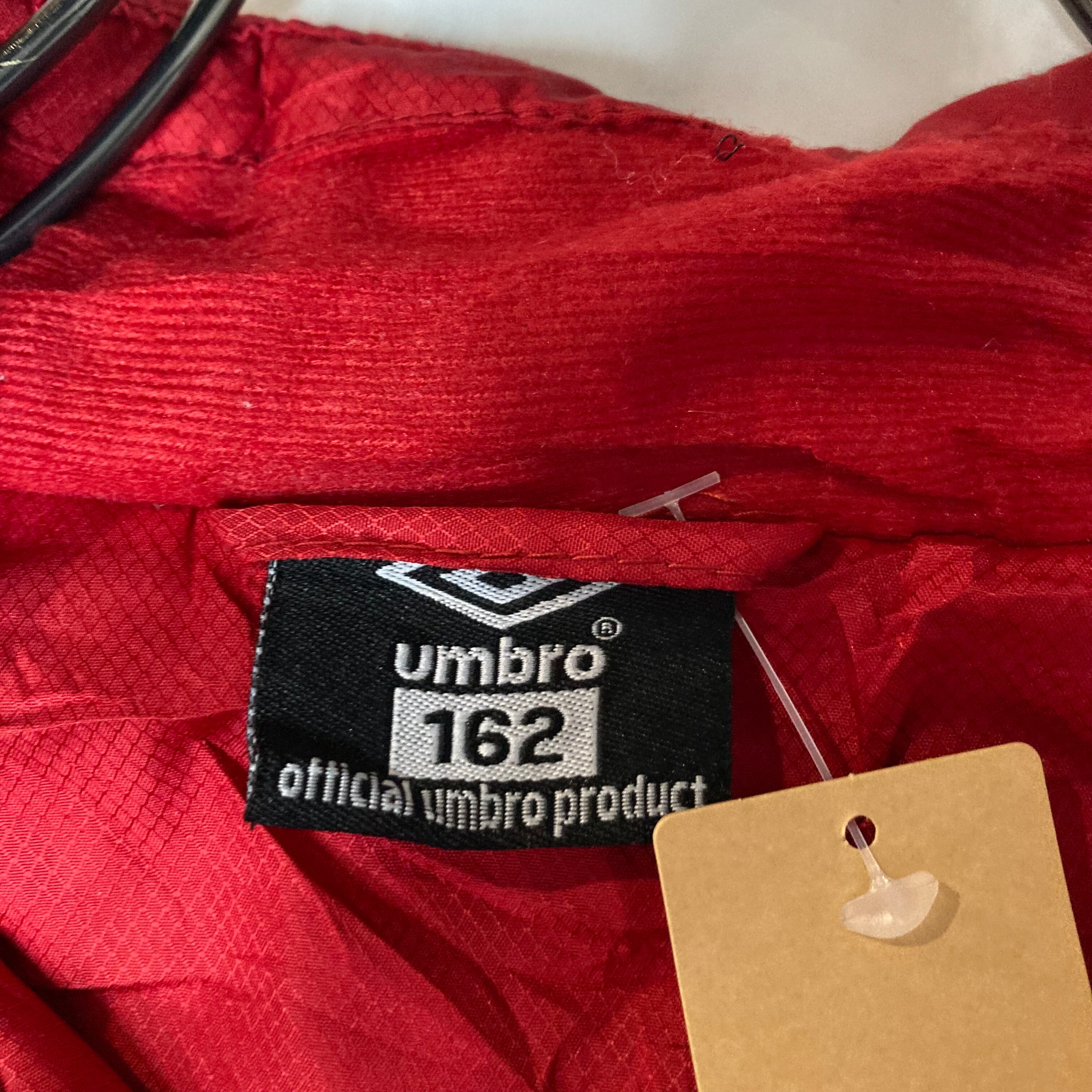 Umbro ナイロンジャケット ハーフジップ M 刺繍 | 古着屋OLDGREEN