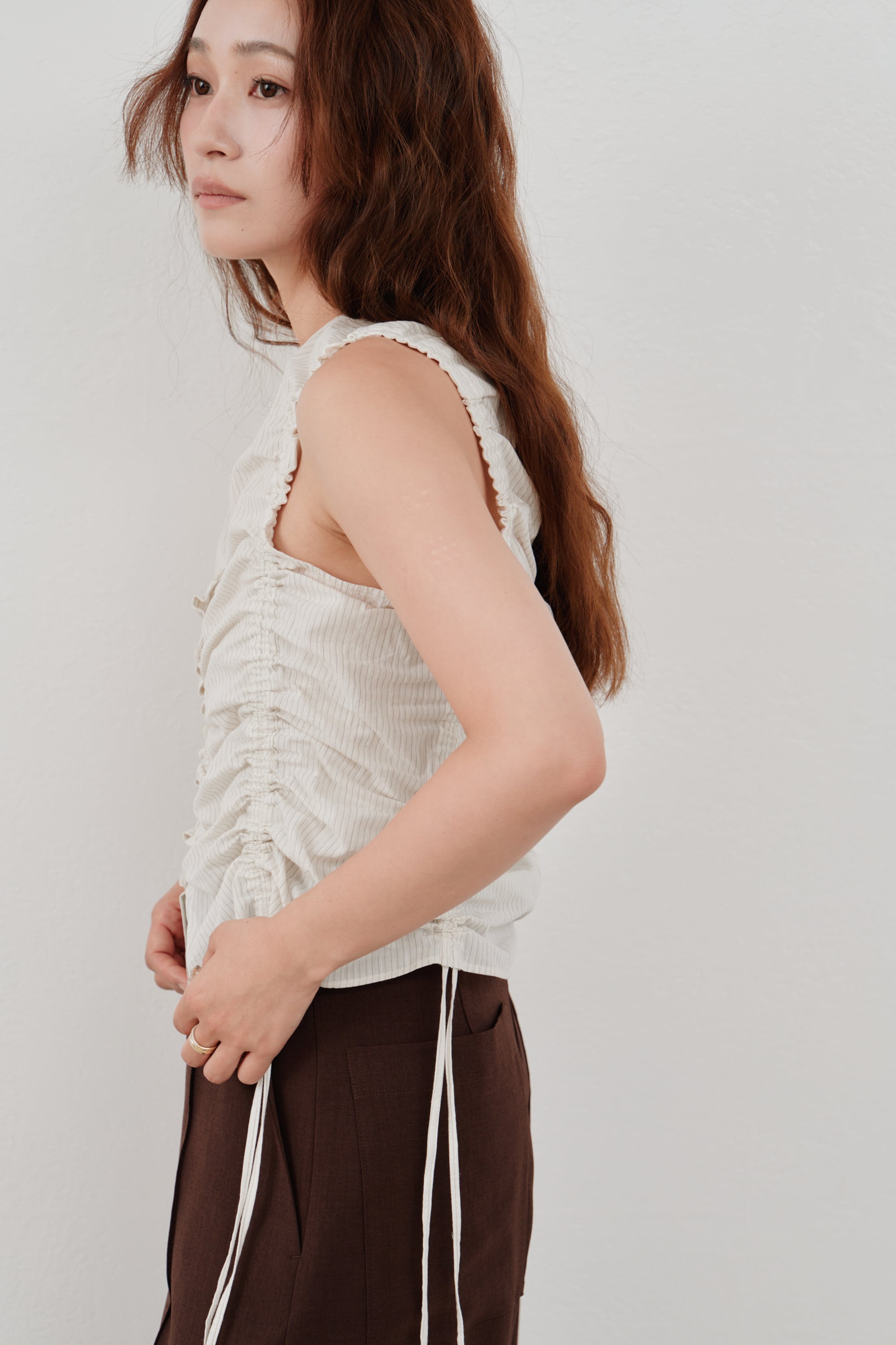 Hella gather stripe top ギャザーストライプトップス Beige | planet3rd