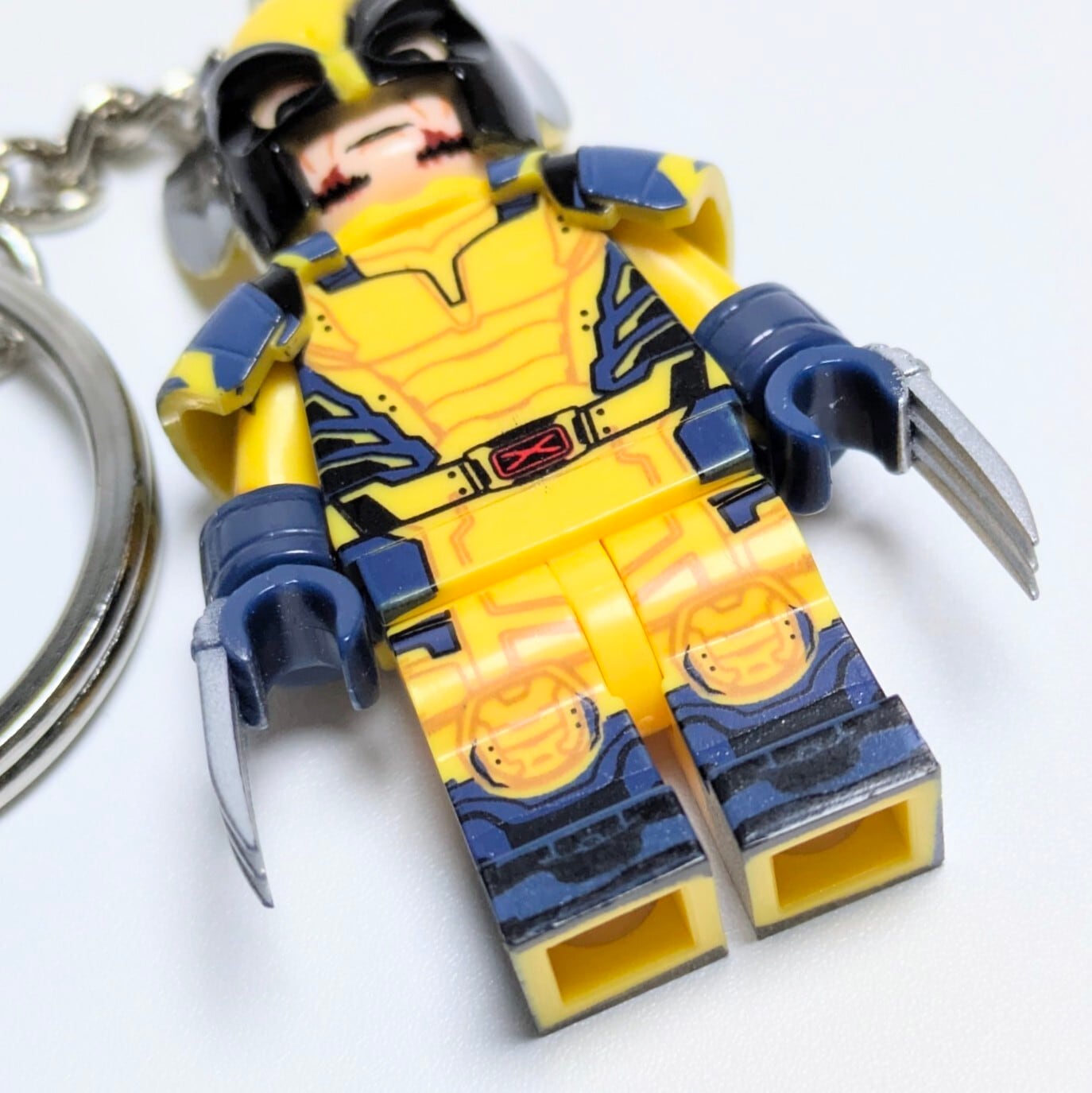 ★ブロックフィギュアキーホルダー★【 Wolverine ( ウルヴァリン ) 】ウルヴァリン 実写ver. / X-MEN / ニューアベンジャーズ / MARVEL〚アメリカン雑貨 アメトイ〛