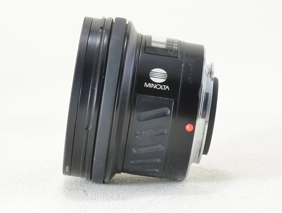 ミノルタ AF 20mm F2.8