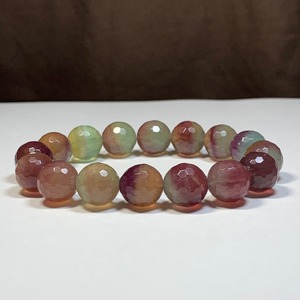 no3.多彩な変わった色合いフローライト・ブレスレット
