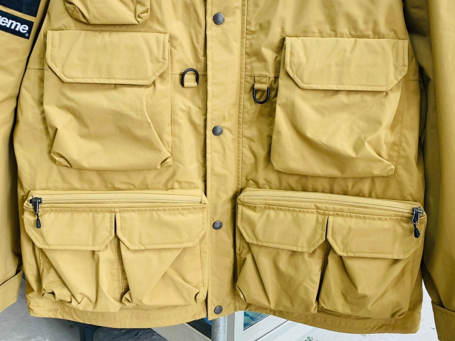 Supreme 20SS × THE NORTH FACE CARGO JACKET GOLD XL NP02001I ...