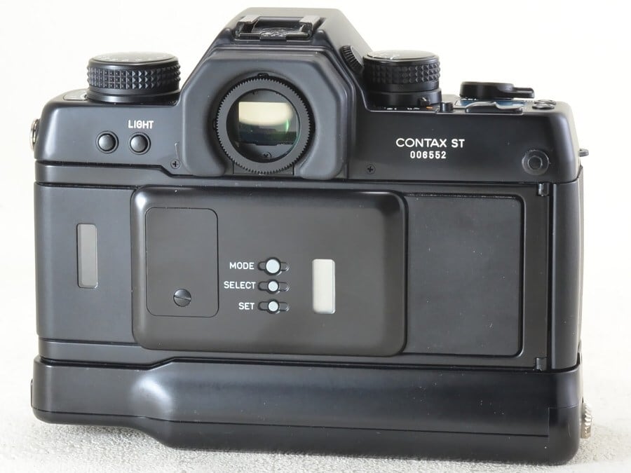 CONTAX ST ボディ バッテリーホルダー P-7付 コンタックス（22017