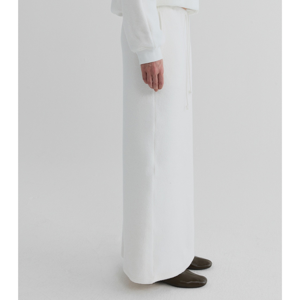 Warm Fluffy Straight Skirt  T4176