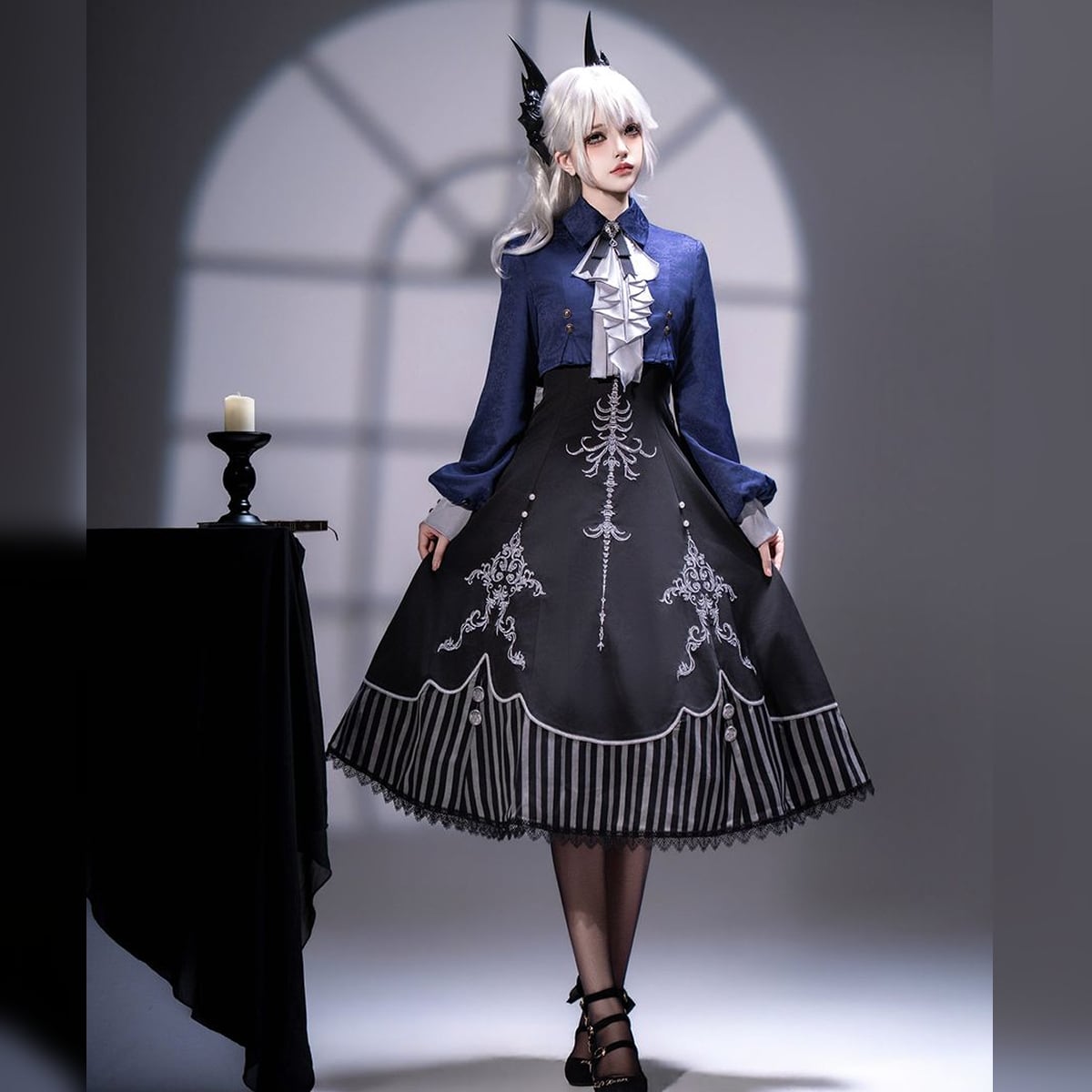 ロイヤルブルーノーブルショートボレロロングスカートセットアップ