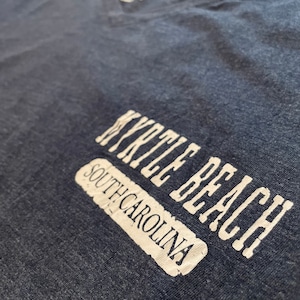 【MAHI SURF CO】Vネック 半袖 Tシャツ myrtle beach ワンポイントロゴ リゾート地 2XL ビッグサイズ US古着 アメリカ古着