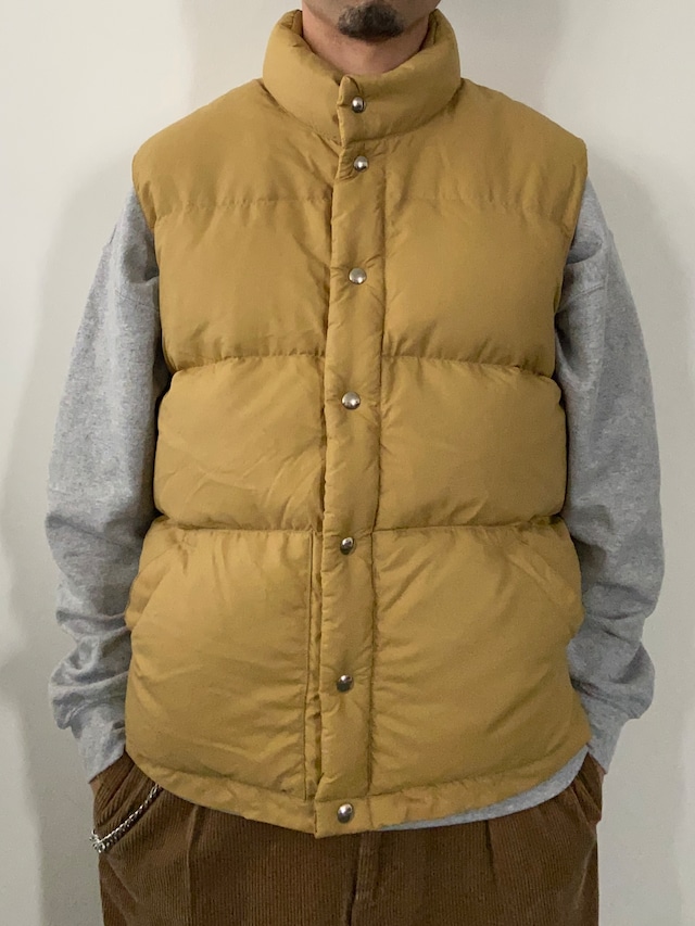 CRESCENT DOWN WORKS / DOWN VEST