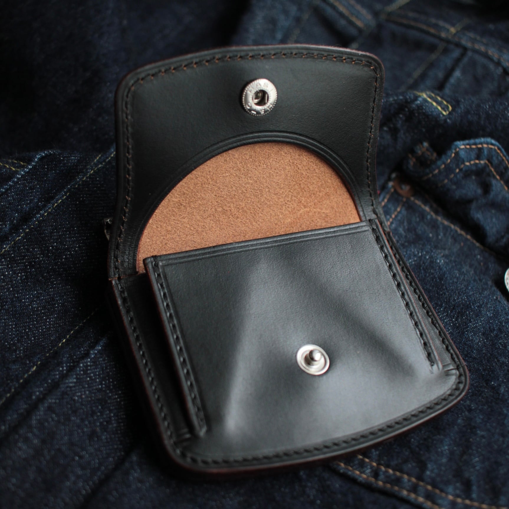 6t leather works マネークリップ 茶芯ブラック マネークリップ(イタリアン ダブルショルダー/茶芯ブラック