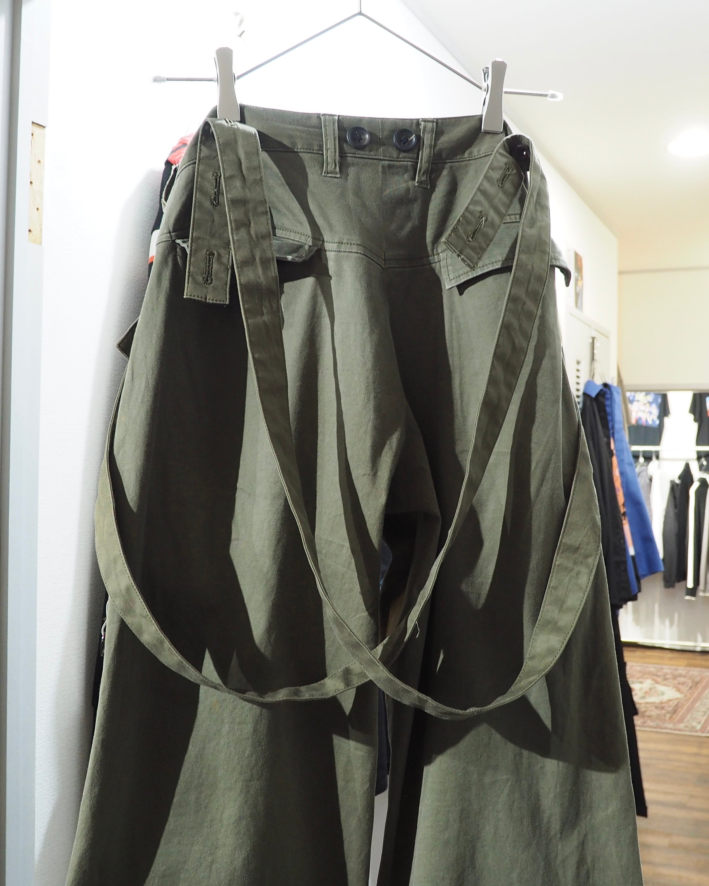 "THE TWELVE - 変形 " Suspender Flare Military Cargo Pants