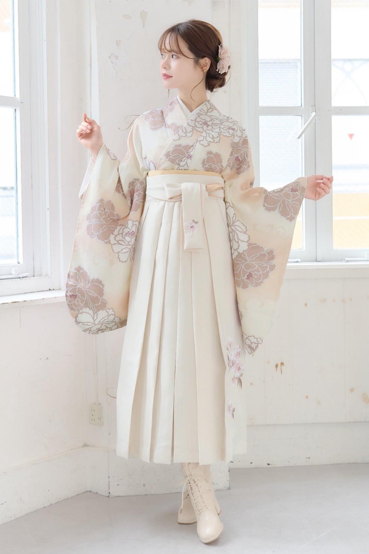袴4点set麗らかな淡ぼたん（オレンジクリーム）刺繍袴67SWH | ANDESIR
