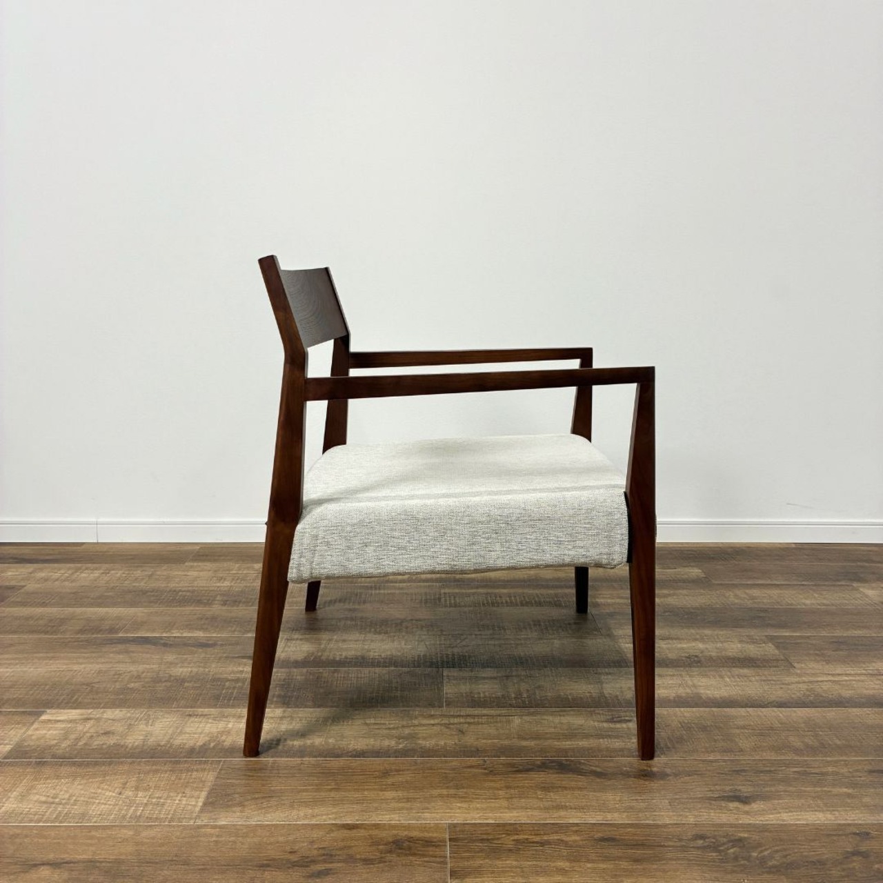 MASTERWAL ALBA ARM CHAIR マスターウォール アルバ アーム チェア ファブリックカバー付き ブラック レザー グレー【中古】【200サイズ】