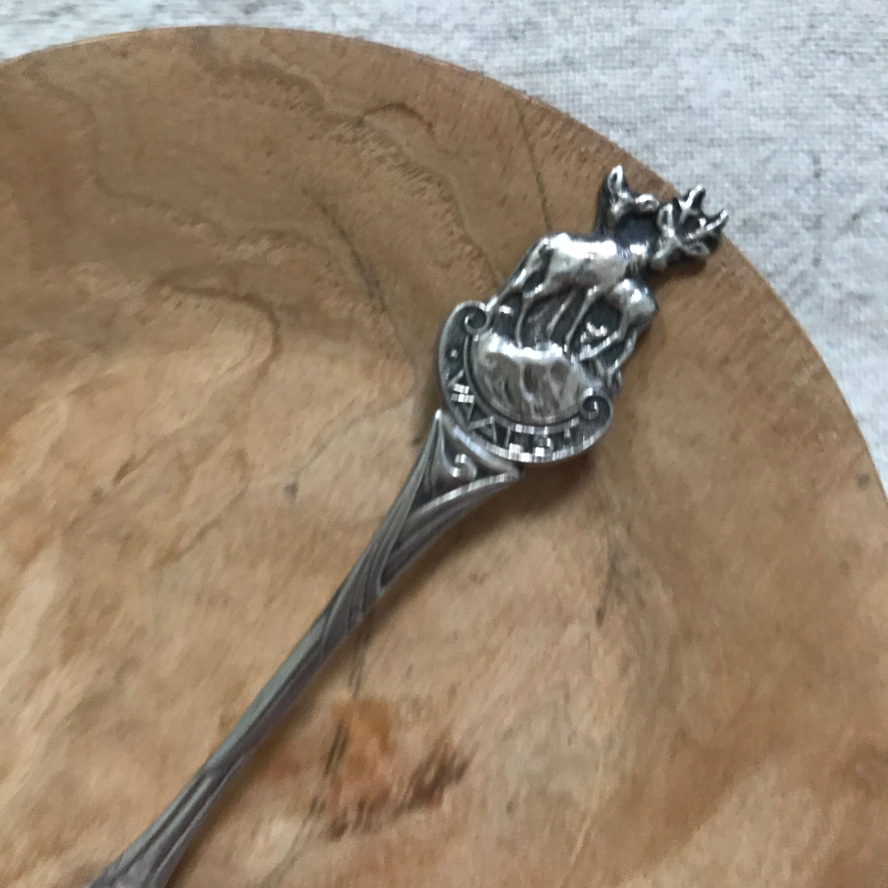 鹿たちのティースプーン