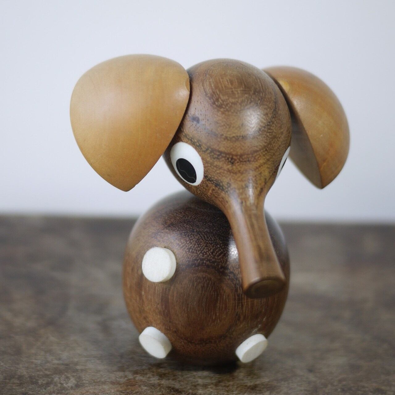 チーク エレファント 木製フィギュア ドイツ