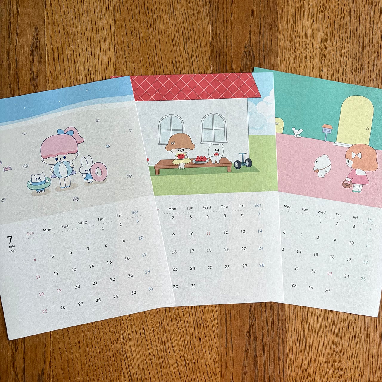 2027カレンダー(壁掛け) るーしーとくまとときどきむくみちゃん ーと、みんなー