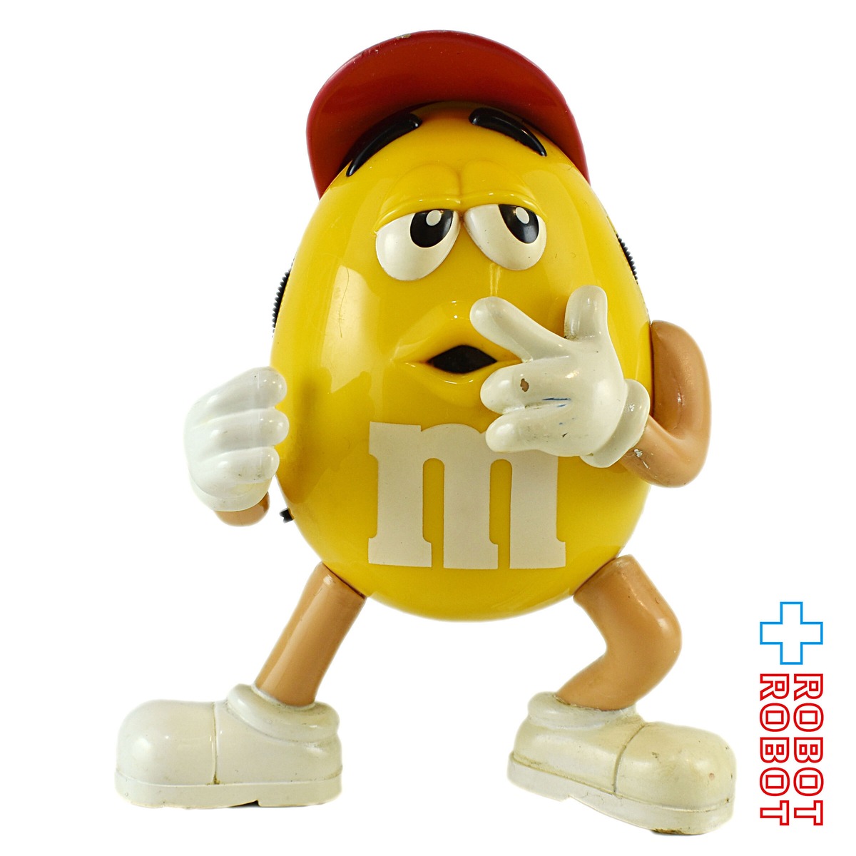 M&M