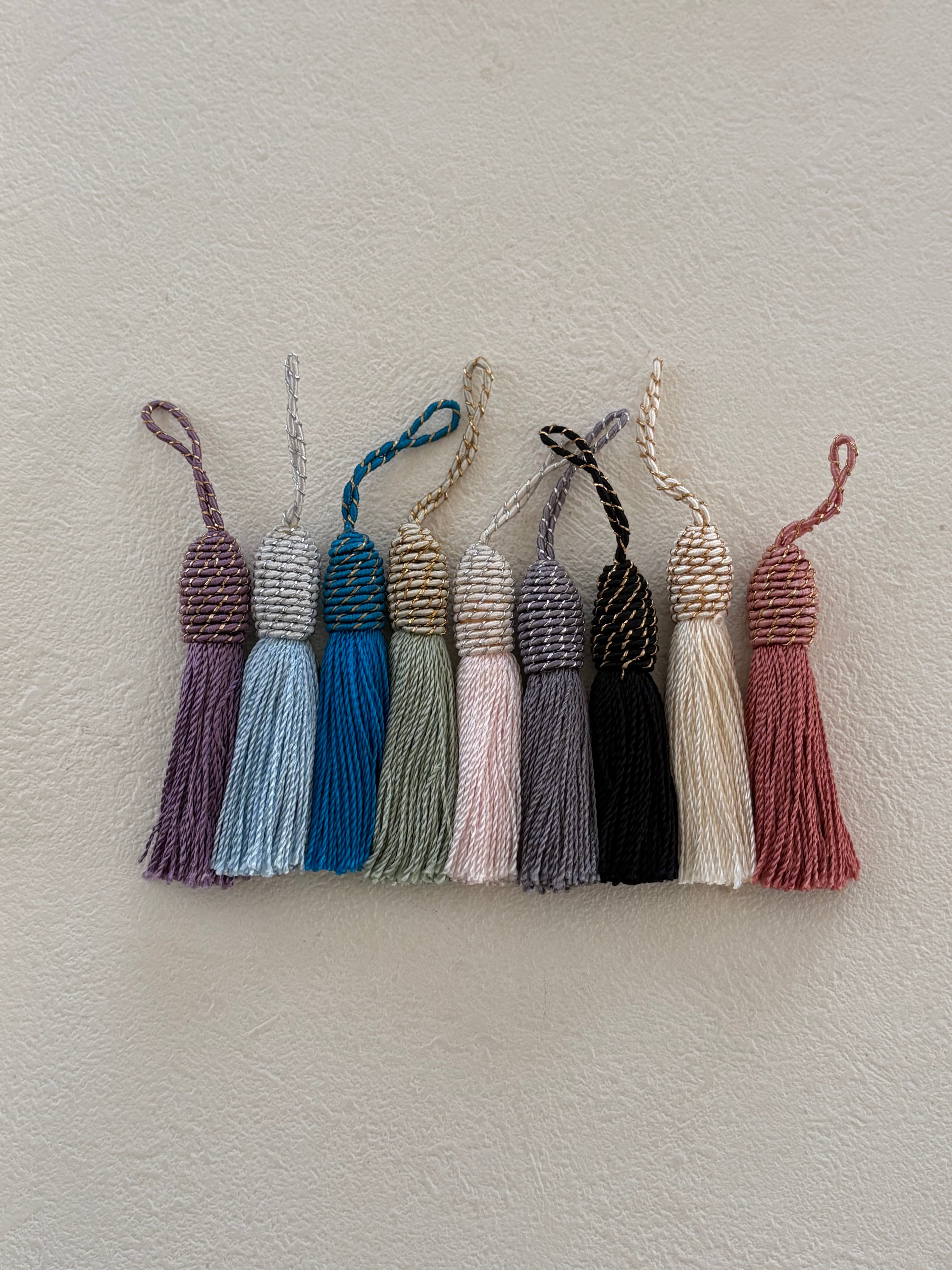 輸入デザインタッセル シンプルタッセル 6.5cm前後 9色 カルトナージュ デコレーション材 インテリア チャーム アクセサリーパーツ