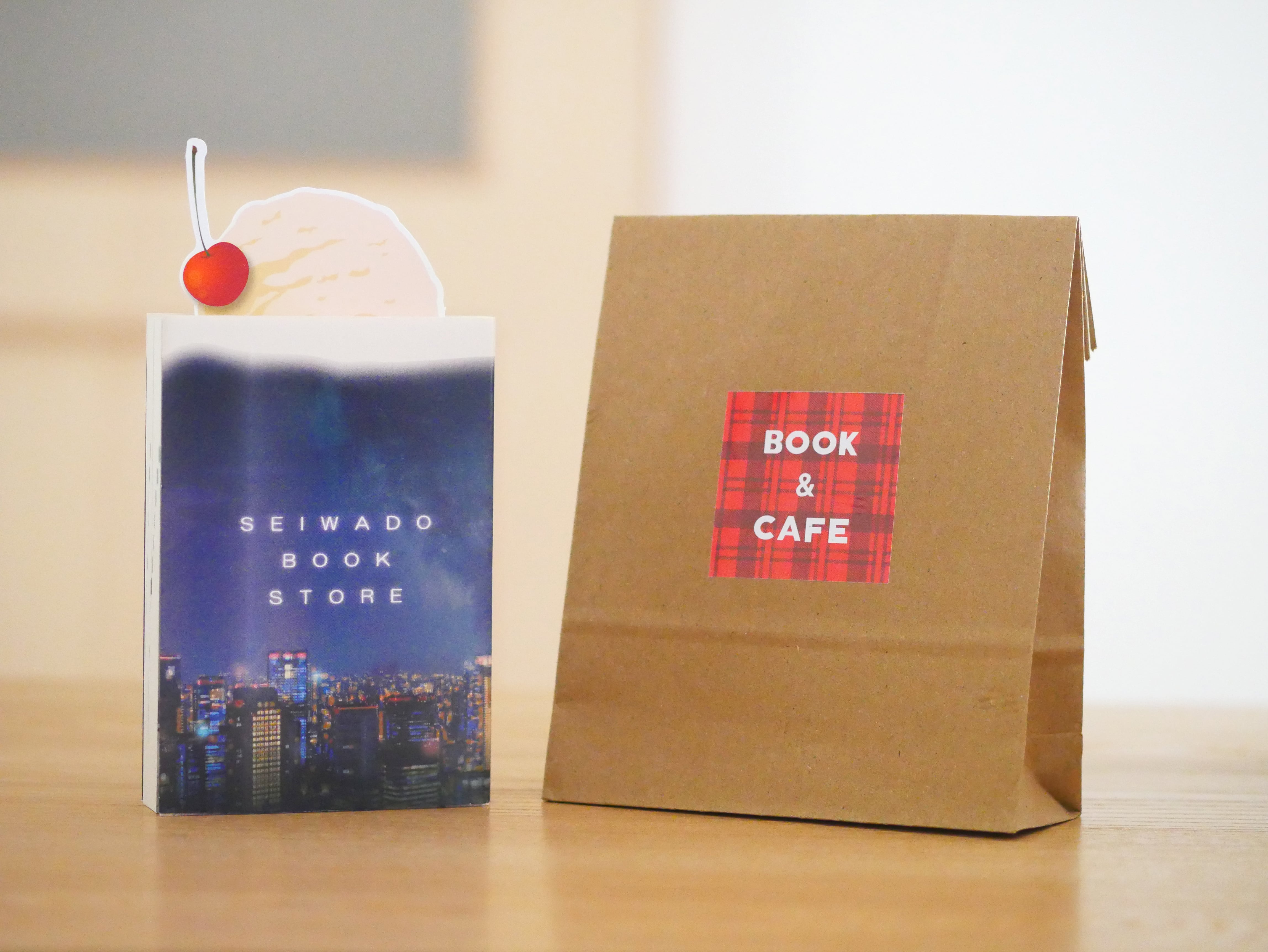 【2-9. 喫茶 水鯨】似ているようでまったく違う、新しい一日を懸命に生きるあなたへ。<9月新刊>