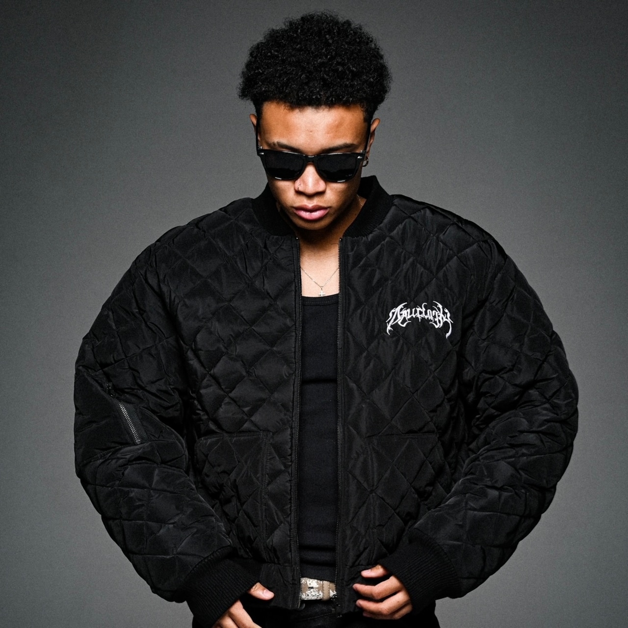 METAL LOGO LUXURY QUILTED JACKET