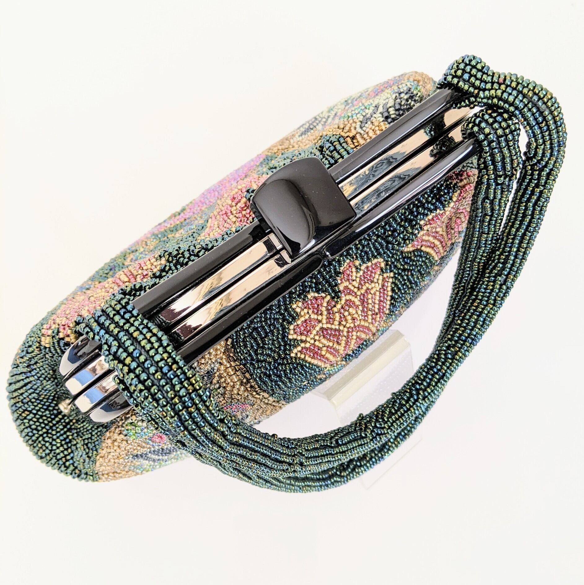 Vintage】ビーズ刺繍バッグ Vintage Beaded Bag 壁画風 深緑 紫 Vintage】ビーズ刺繍バッグ Vintage Beaded Bag 壁画風 深緑 紫