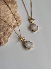 druzy mantel necklace