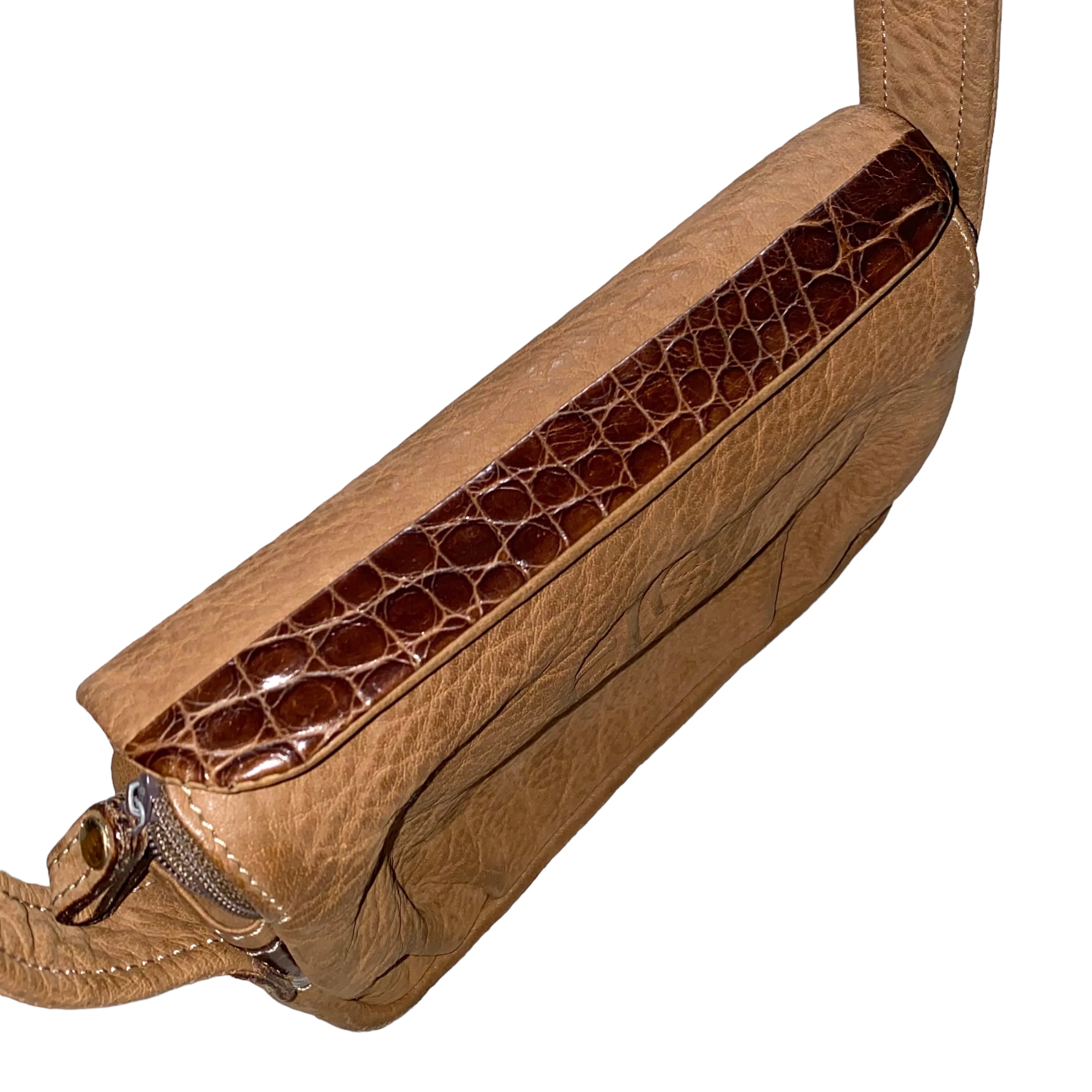 vintage ~1970's ENRIQUE “LOEWE” KNAPPE leather shoulder bag vintage ~1970's ENRIQUE “LOEWE” KNAPPE leather shoulder bag